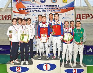 При поддержке АПЗ в Арзамасе прошли чемпионат и первенства ПФО по фехтованию на саблях